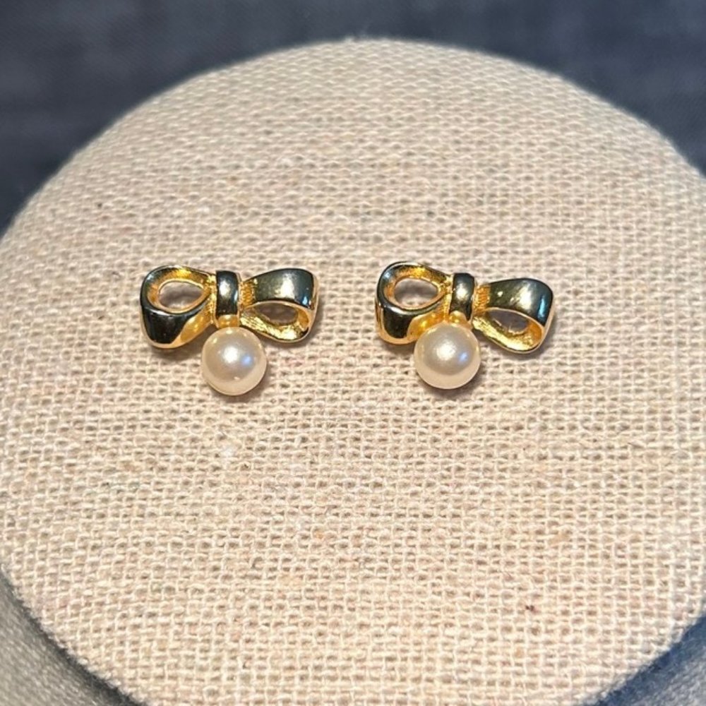 Girls Faux Pearl Bowtie Earrings